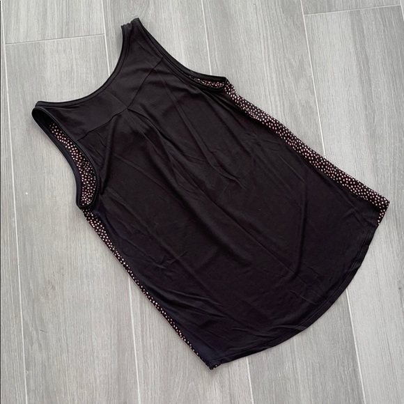 Express V-Neck Top - Picture 2 of 3